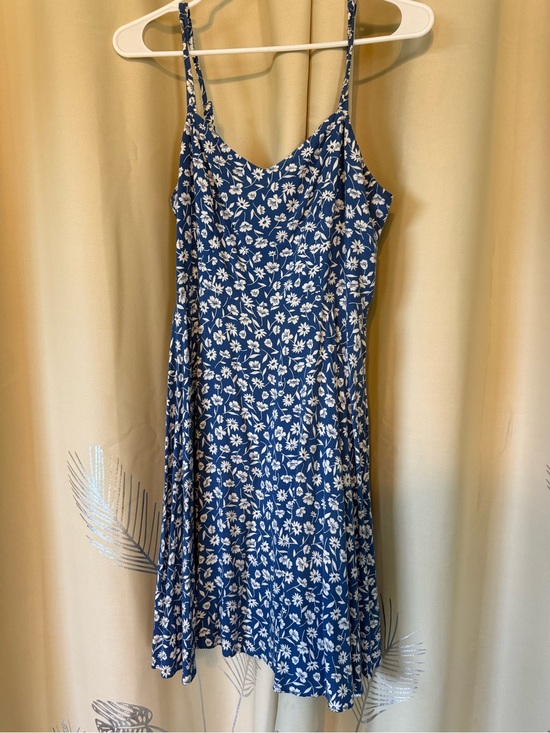 Old Navy Dresses & Skirts - Old Navy Blue Floral Slip Dress with White Daisy Print